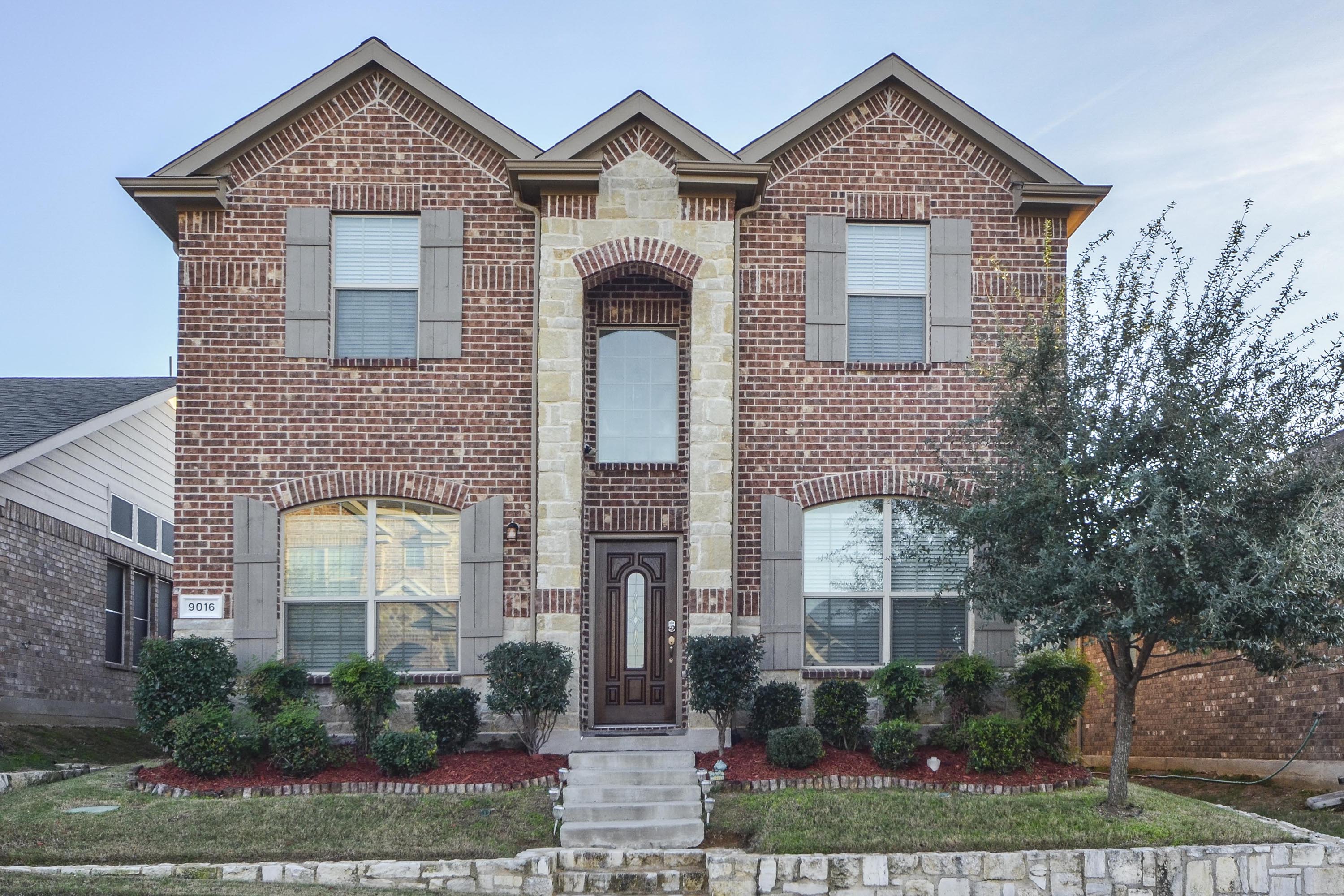 9016 Sundance Trail Cross Roads TX 76227 Team Nelson